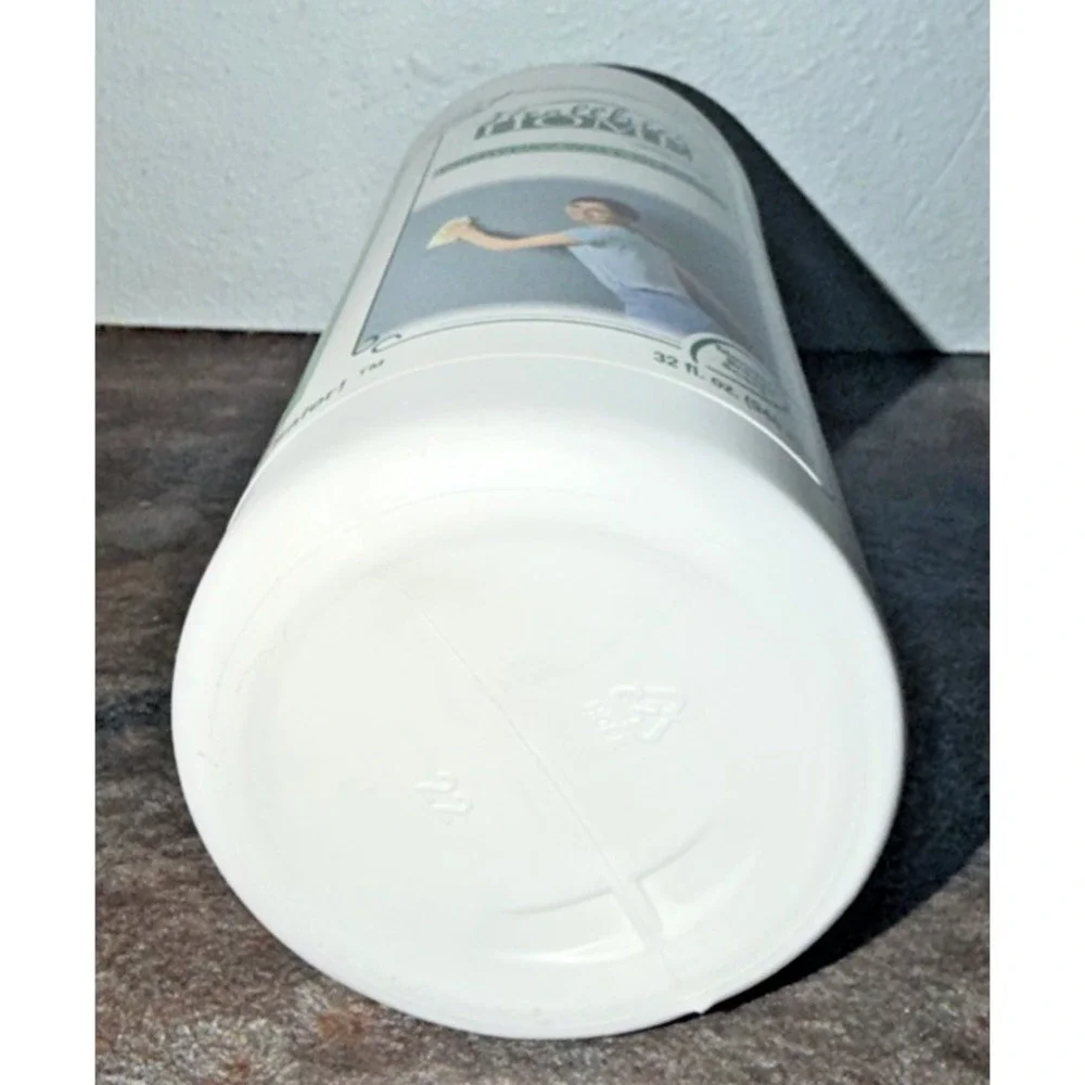 NEW SEALED CHOMP Healthier Home Everyday Wall Cleaner 32oz Solution